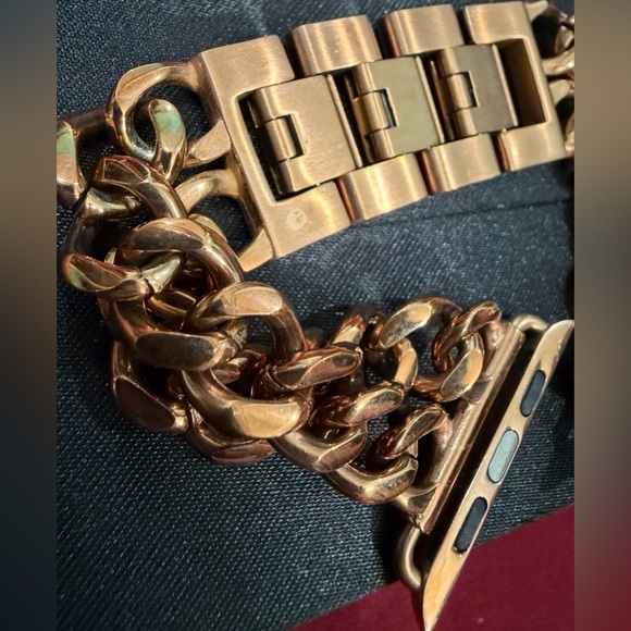 👑✅PRICE FIRM✅ Apple Watch 42mm Chunky Rose Gold Chain Bracelet. NWOT - Picture 4 of 15